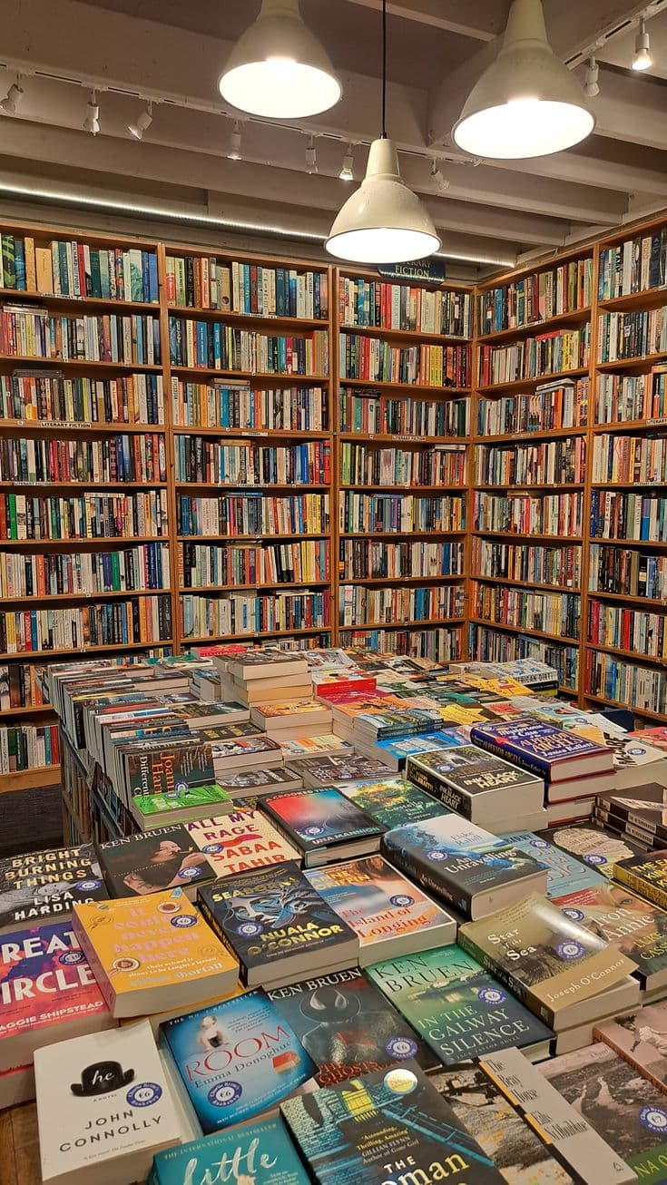 VIJITHA YAPA BOOKSHOP