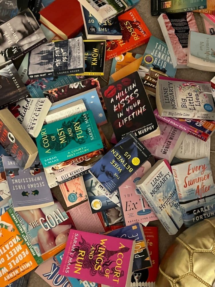 MAKKMILAN BOOK DEPOT